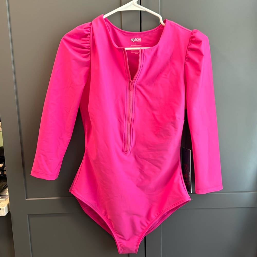 Stylest NEW Ultra Pink Sculpting Puff Sleeve Long Sleeve Swim Suit Size Large